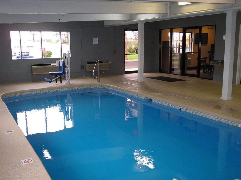 Red Roof Inn & Suites Middletown - Franklin Buitenkant foto