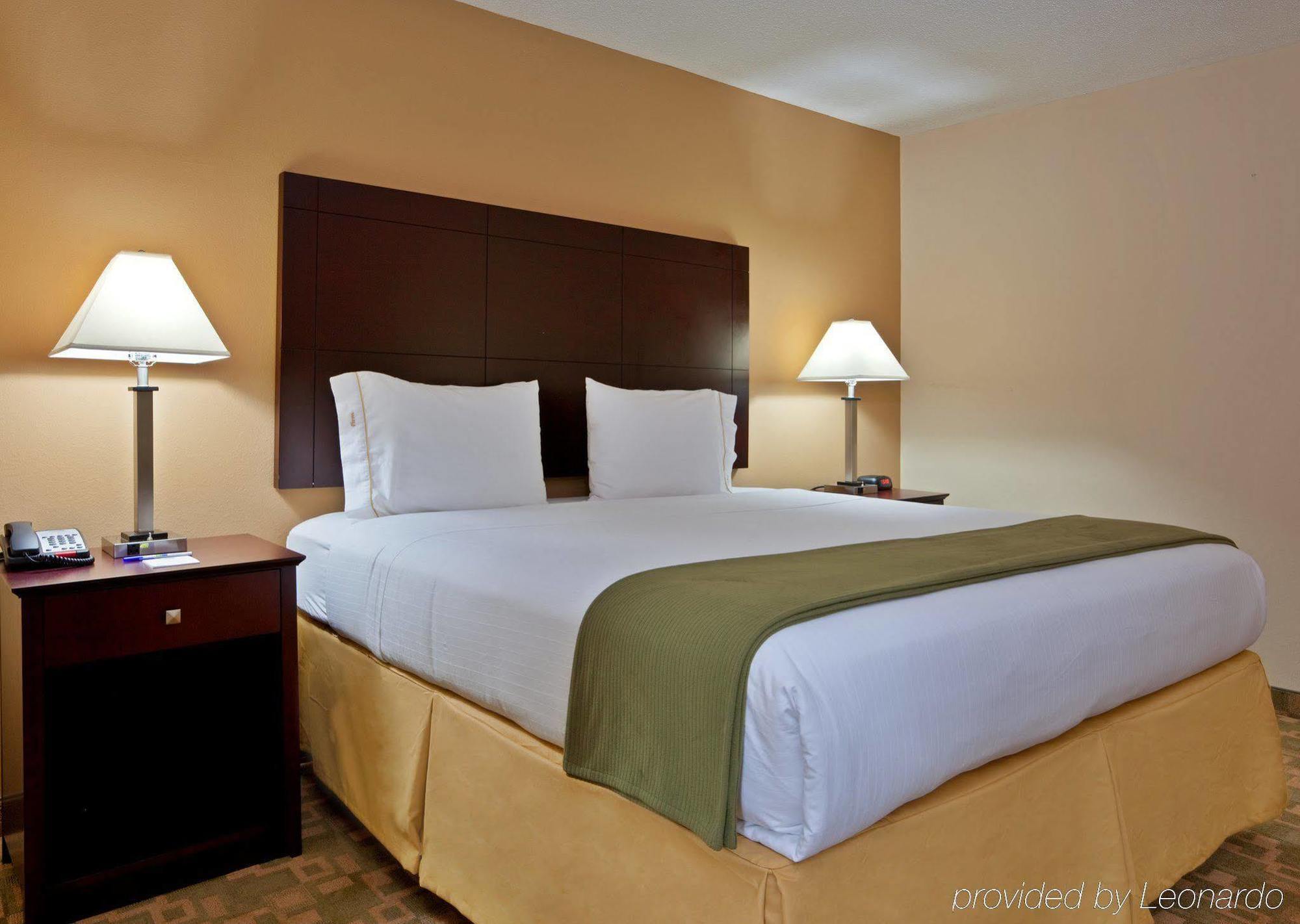 Red Roof Inn & Suites Middletown - Franklin Buitenkant foto